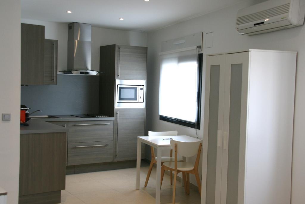Appart Azur Apartment Saint-Laurent-du-Var Phòng bức ảnh