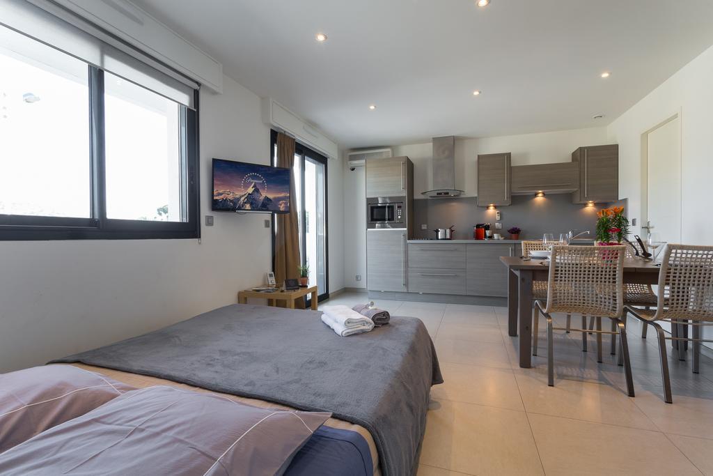 Appart Azur Apartment Saint-Laurent-du-Var Phòng bức ảnh