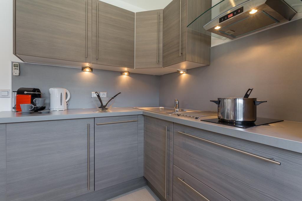 Appart Azur Apartment Saint-Laurent-du-Var Phòng bức ảnh