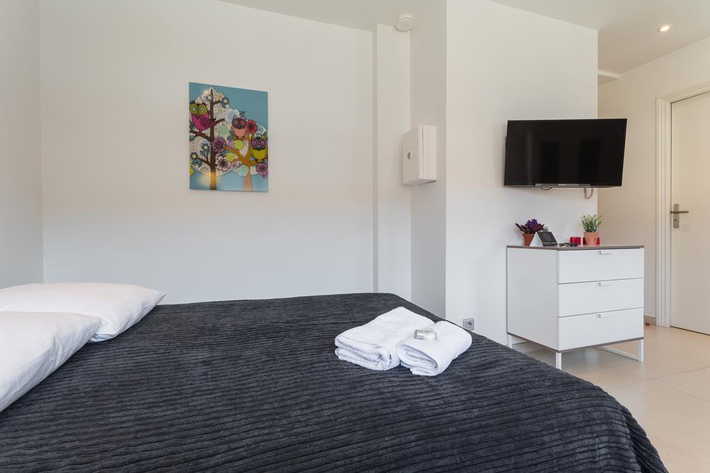 Appart Azur Apartment Saint-Laurent-du-Var Phòng bức ảnh