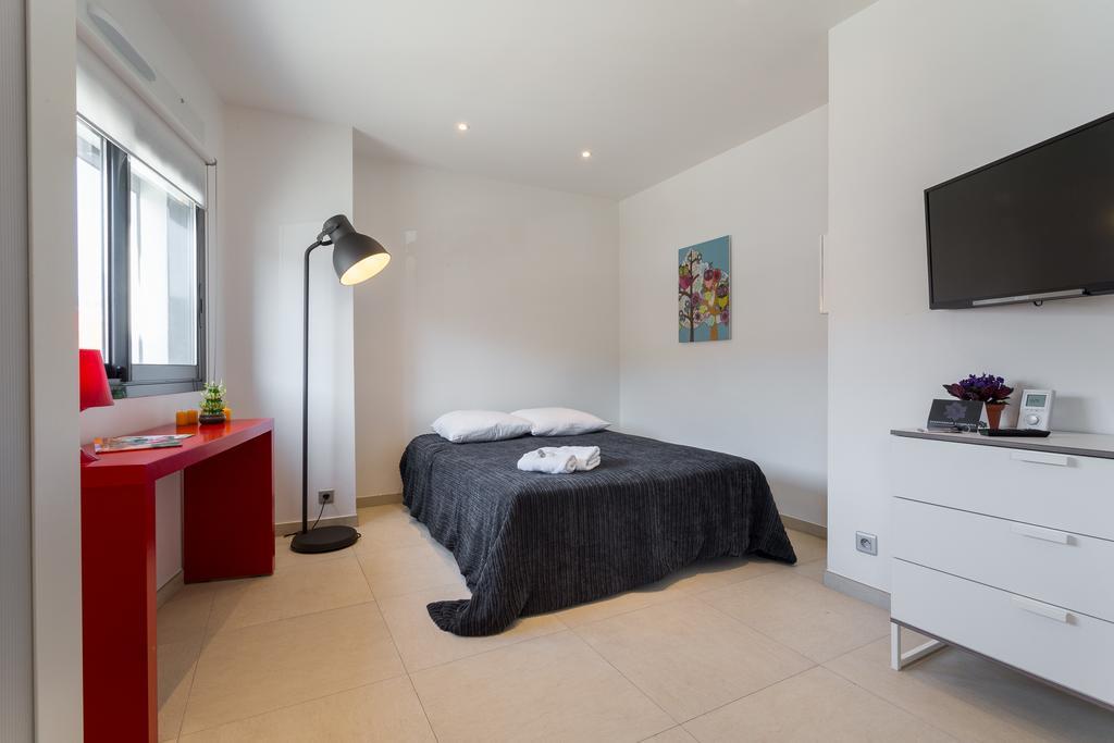 Appart Azur Apartment Saint-Laurent-du-Var Phòng bức ảnh