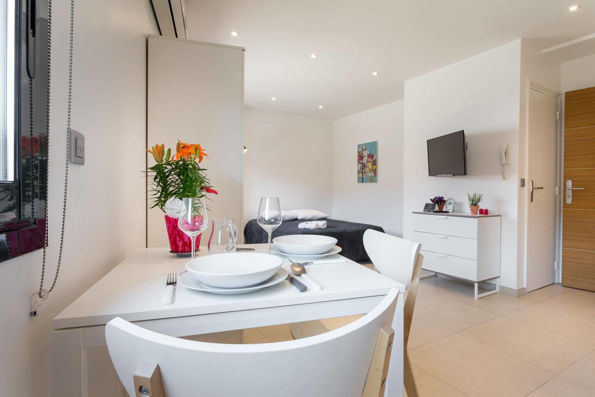 Appart Azur Apartment Saint-Laurent-du-Var Ngoại thất bức ảnh